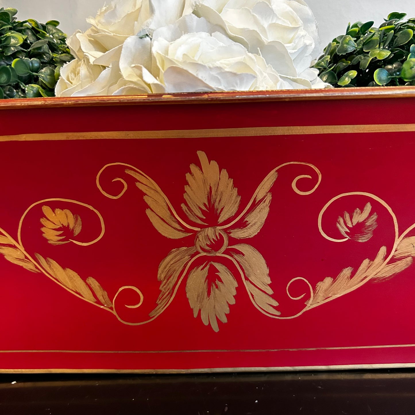 Festive Vintage Red double Lion Head handle tole Planter centerpiece