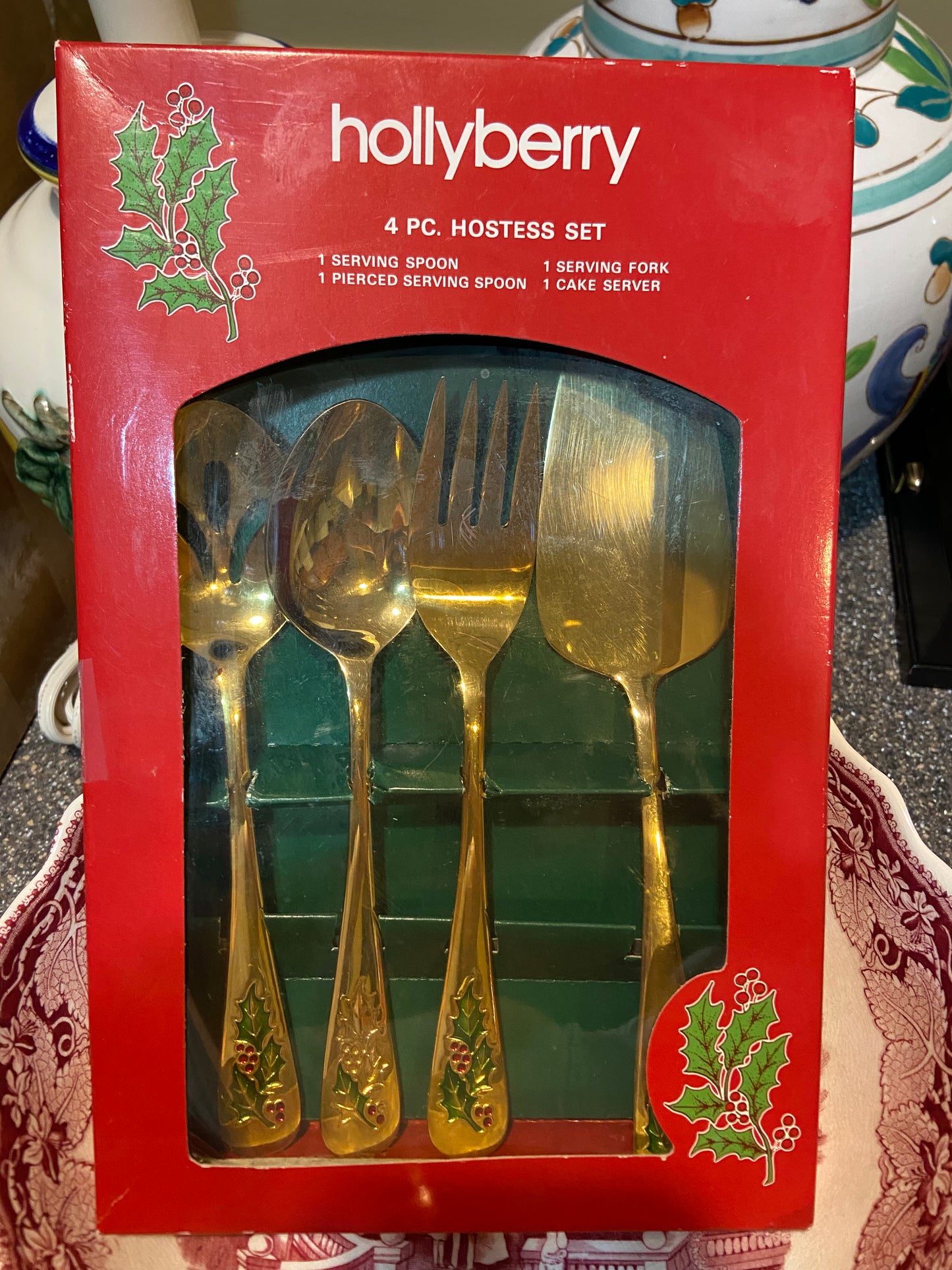 Lovely 4 piece  holiday serving set flatware.