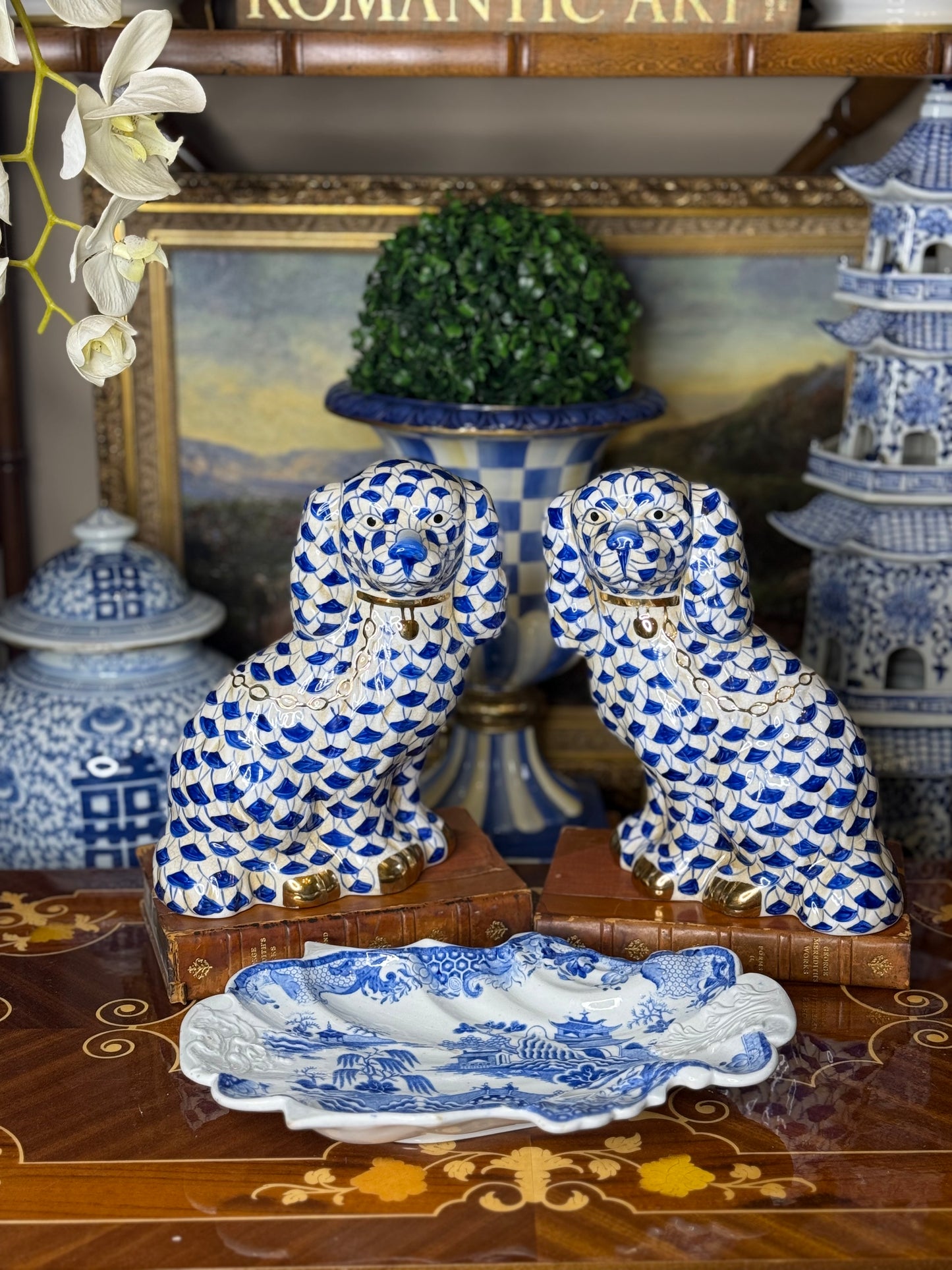 Danny’s Fine Porcelain: Large 16Lx3.5Wx9H Blue & White Spaniel Dog Figure Pair W/ Gold Accent