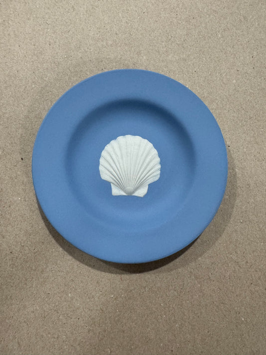 Reserved lavender Wedgwood sea shell plate