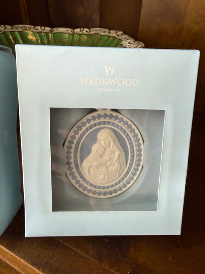 Vintage Wedgwood Jasperware Christmas Ornament Madonna & Child in Original Box