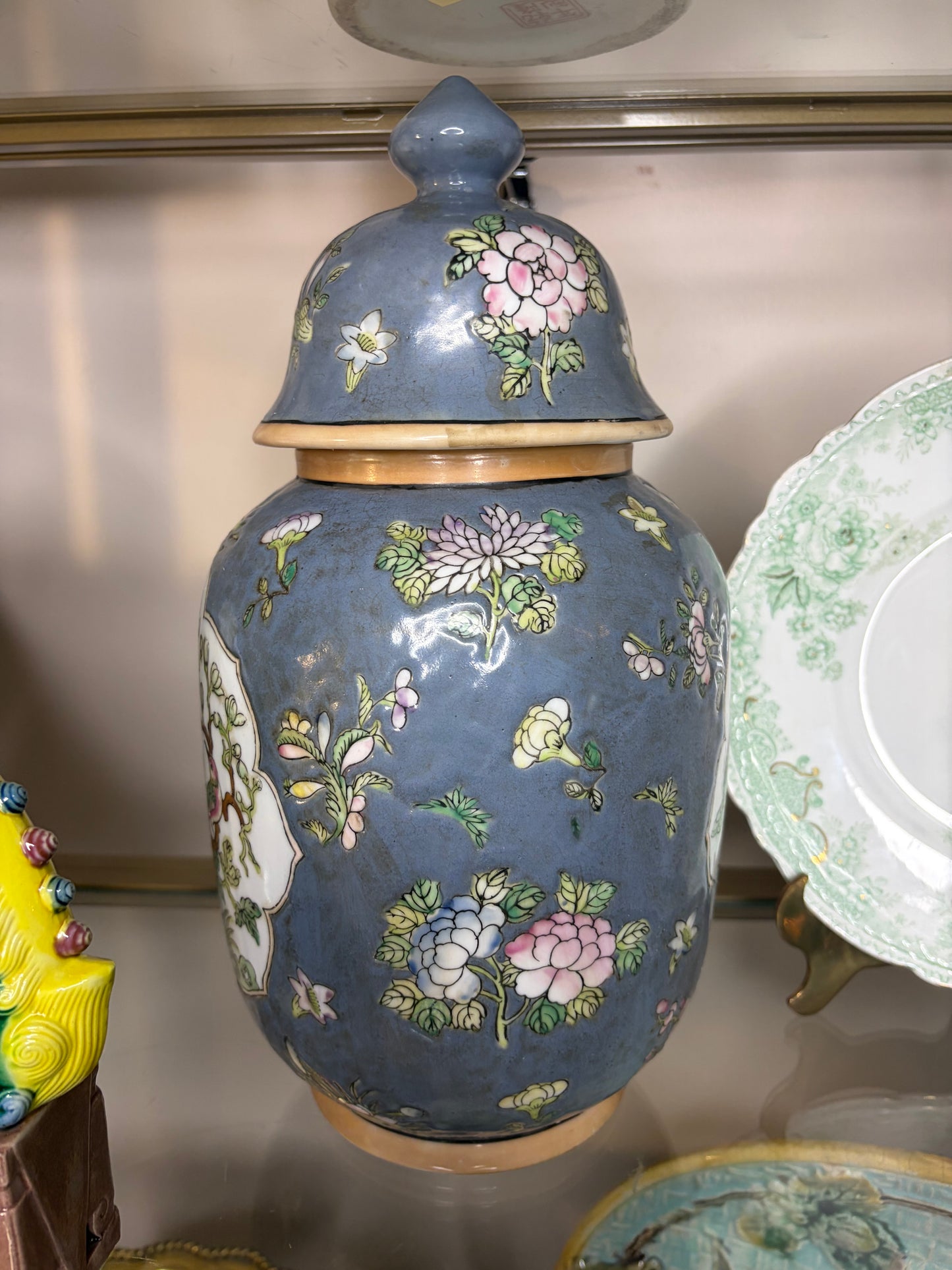 Lovely bird and floral lidded ginger jar!