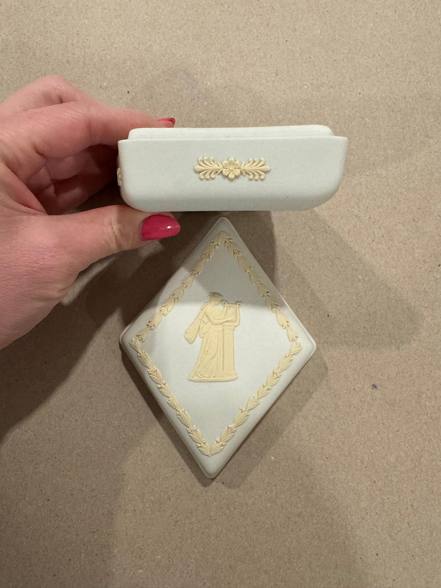 Wedgewood yellow white trinket box 5x4x2” rare
