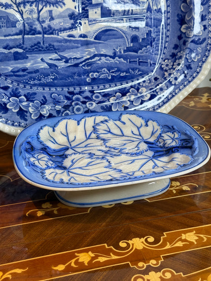 Antique Pearlware Majolica Leaf Pedestal Compote | Blue & White Grapevine Relief | c. 1820–1840 | 10x9”