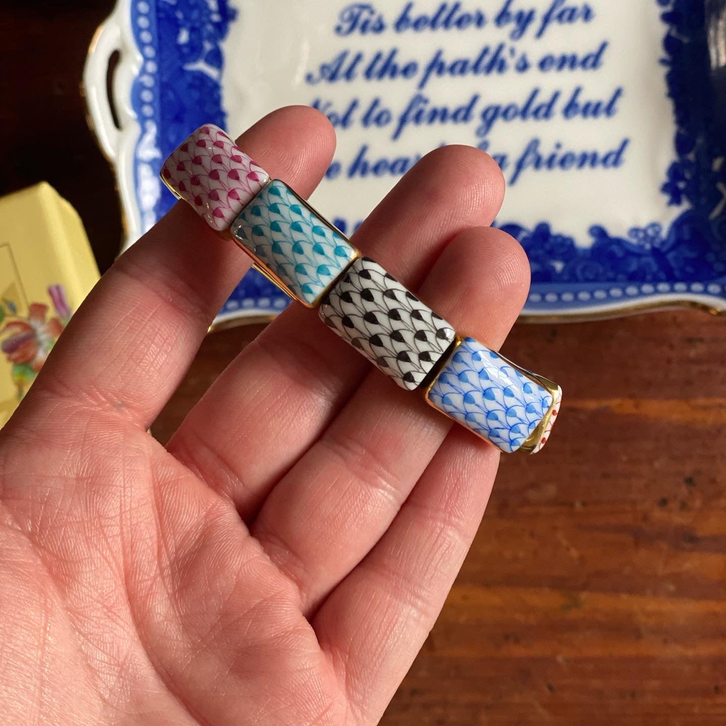 Herend Fishnet Link Stretch Bracelet - Multiple Colors Available