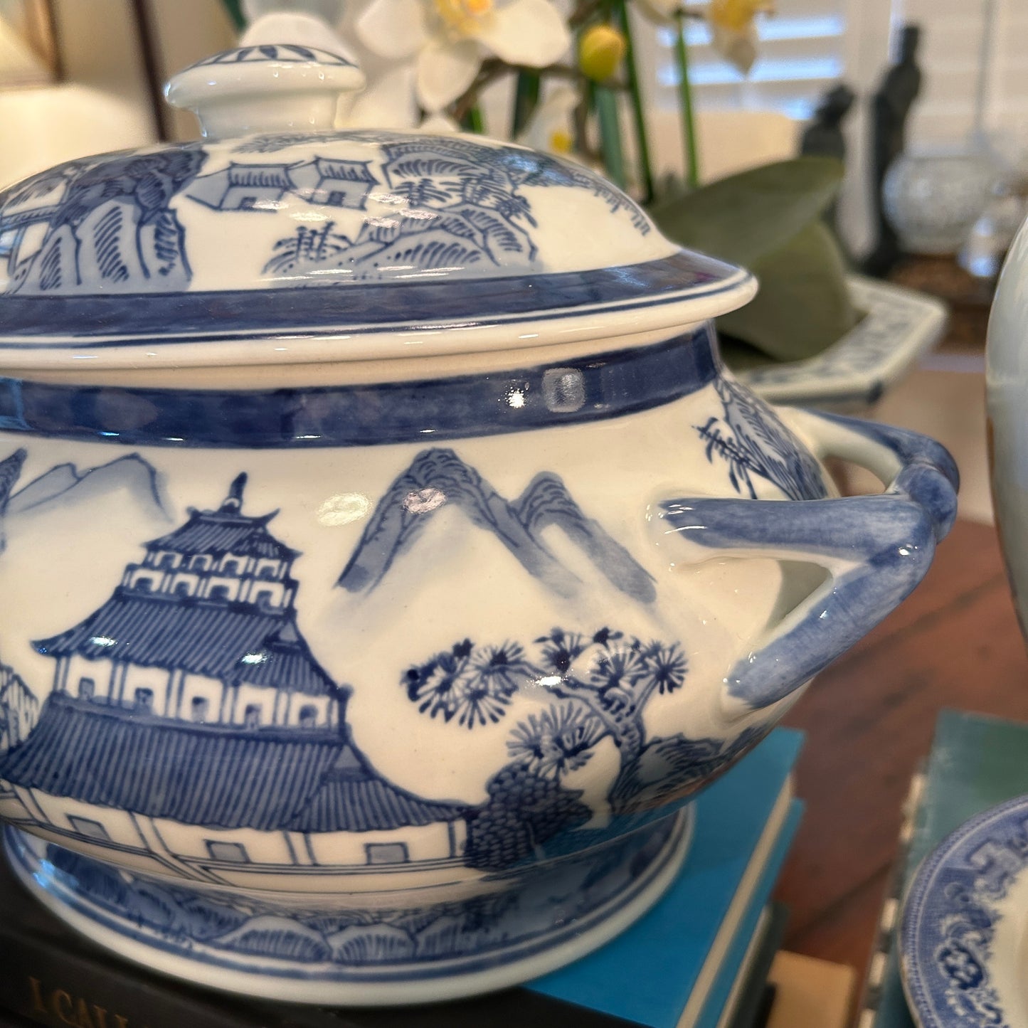 Vintage blue and white chinoiserie lidded dish