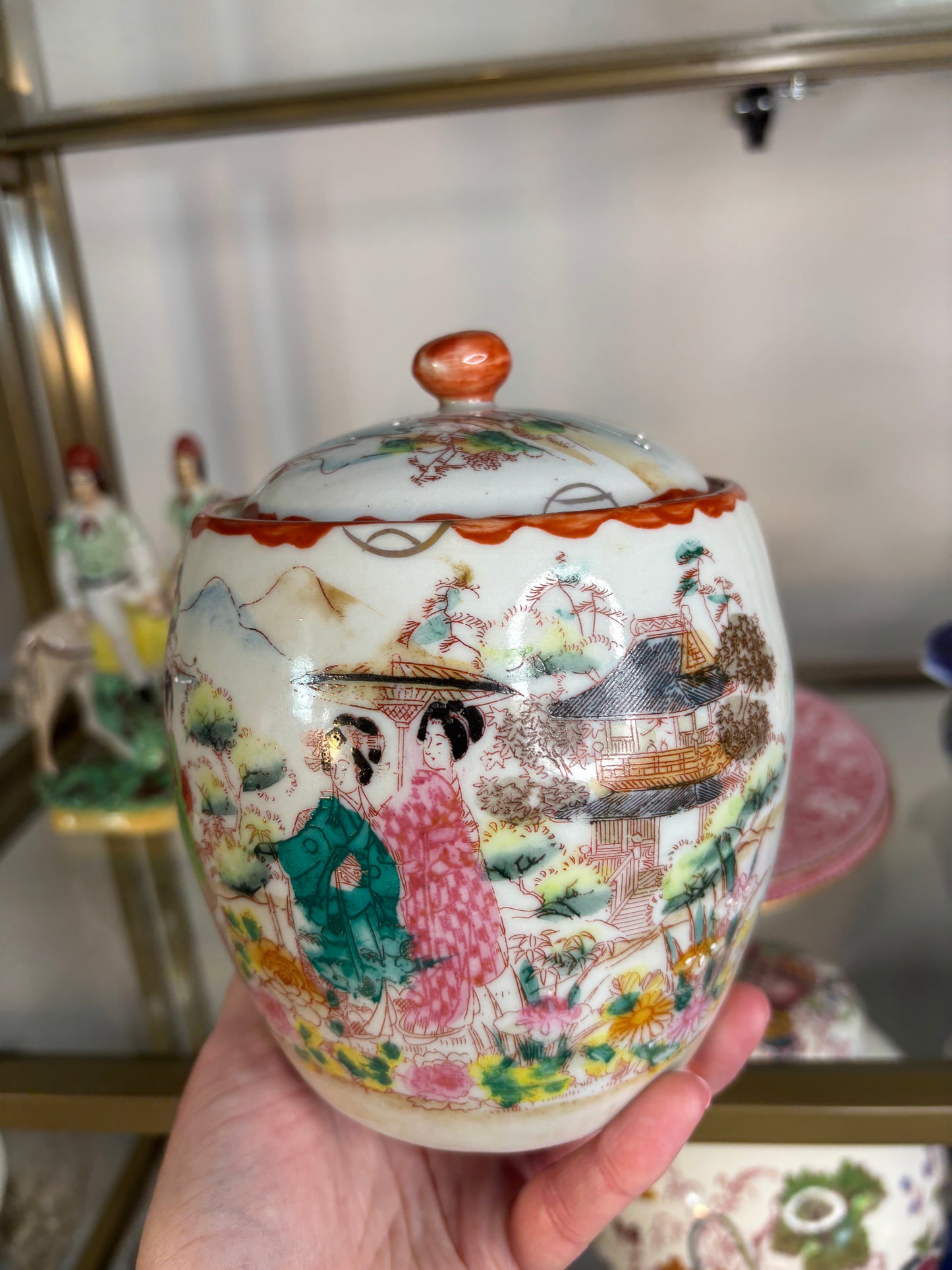 Sweetest Geisha biscuit jar!