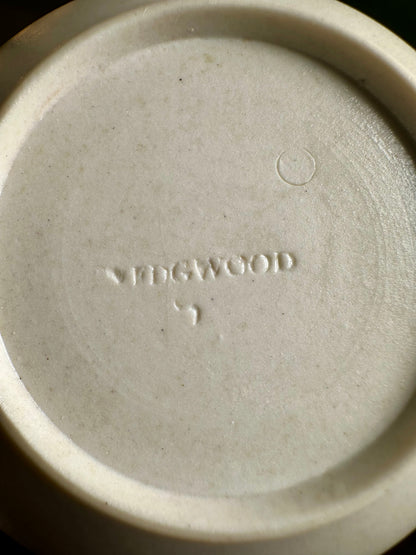 Antique Wedgwood Smear-Glazed Stoneware Teacup with Lavender Sprigged Grapes