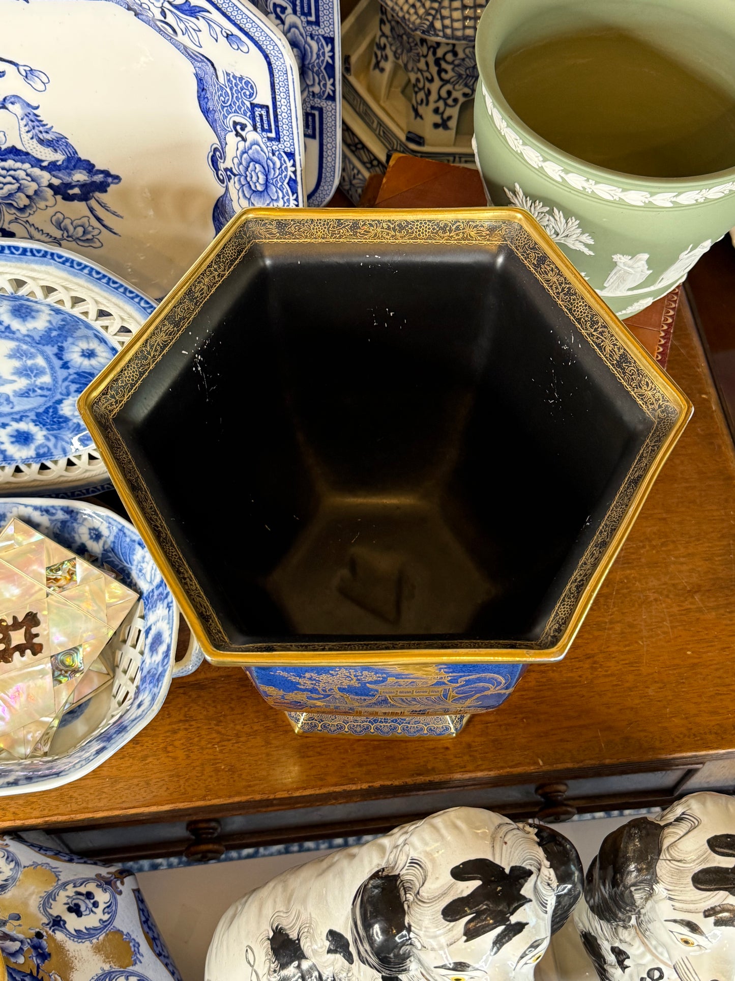 RESERVED - Carlton Ware Blue & Gold Chinoiserie Planter | Circa 1920 | 10.5"W x 9.5"D x 8.5"H | Style DA4416