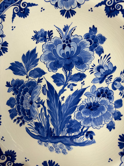 Beautiful Royal Delft floral platter!