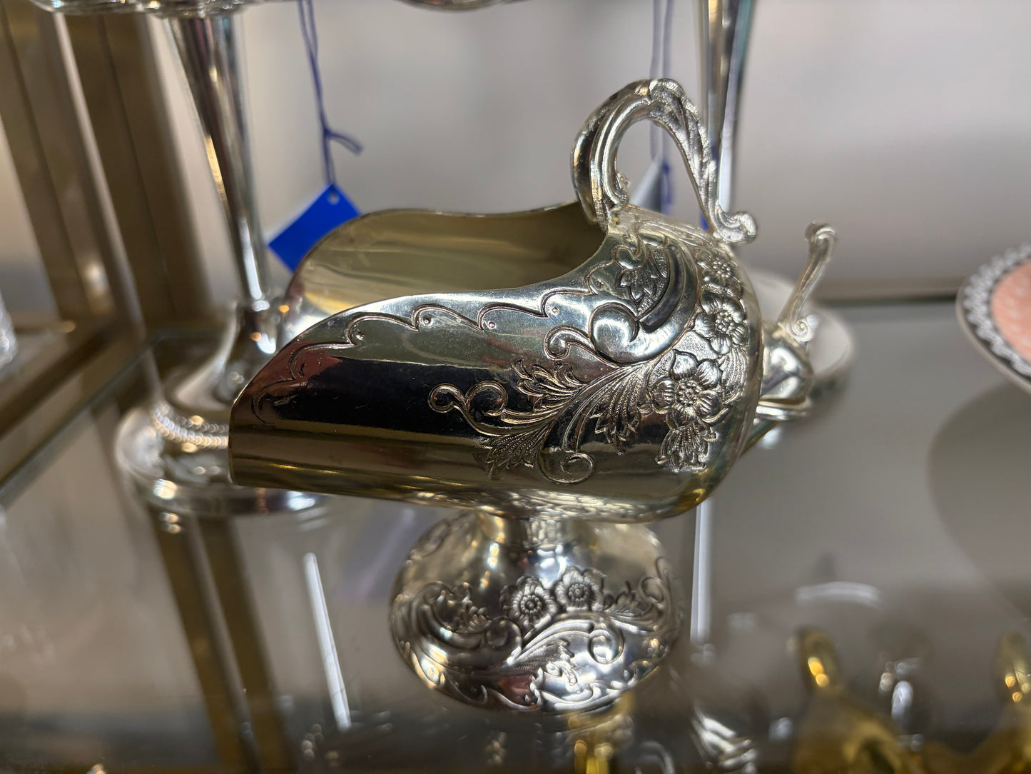 Lovely ornate floral sugar scuttle with mini scoop