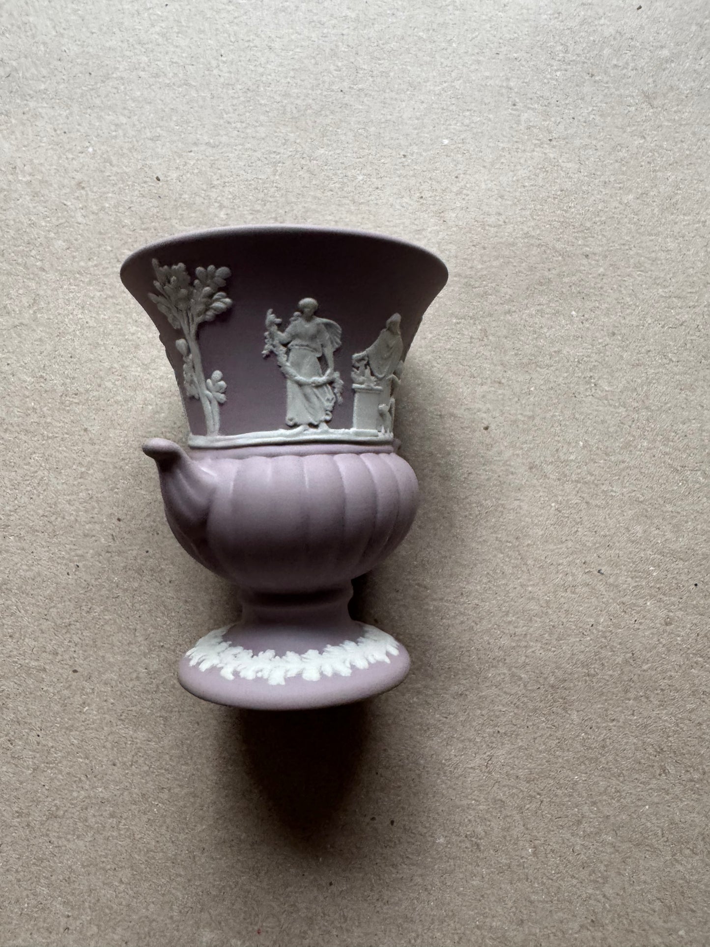 Lilac Wedgewood small vase with handles 3.5 tall 3 diameter
