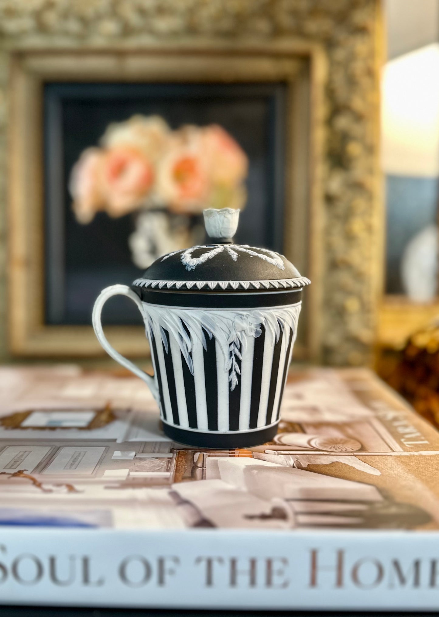 EXQUISITE RARE 18th Century Wedgwood Black Basalt Jasper Dip Trembleuse, 4"