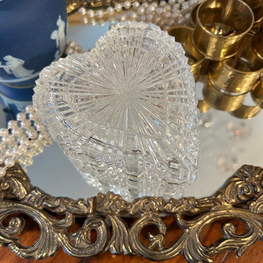 Sparkling heart shape crystal lidded box 6 x 5