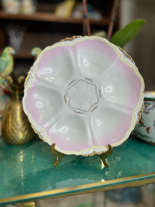 Stunning Weimar Pink and Gold Oyster Plate