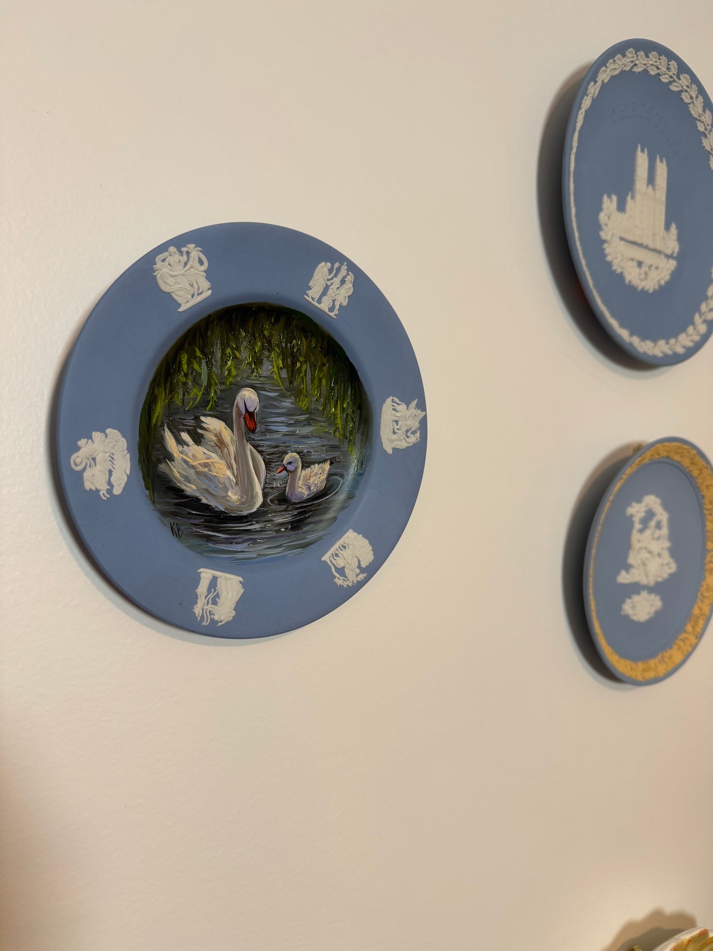 Swan original oil painting on Wedgwood plate 6.75”