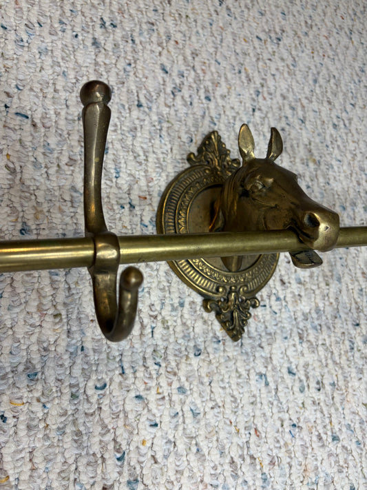 Stunning vintage brass equestrian horse rack with 5 hooks!