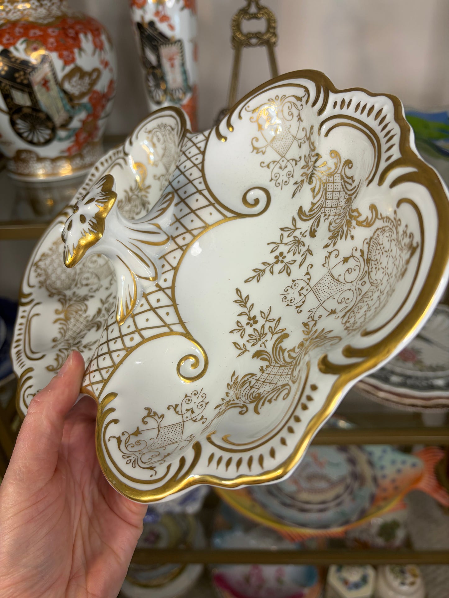 Beautiful white and gold divided dish with handle!