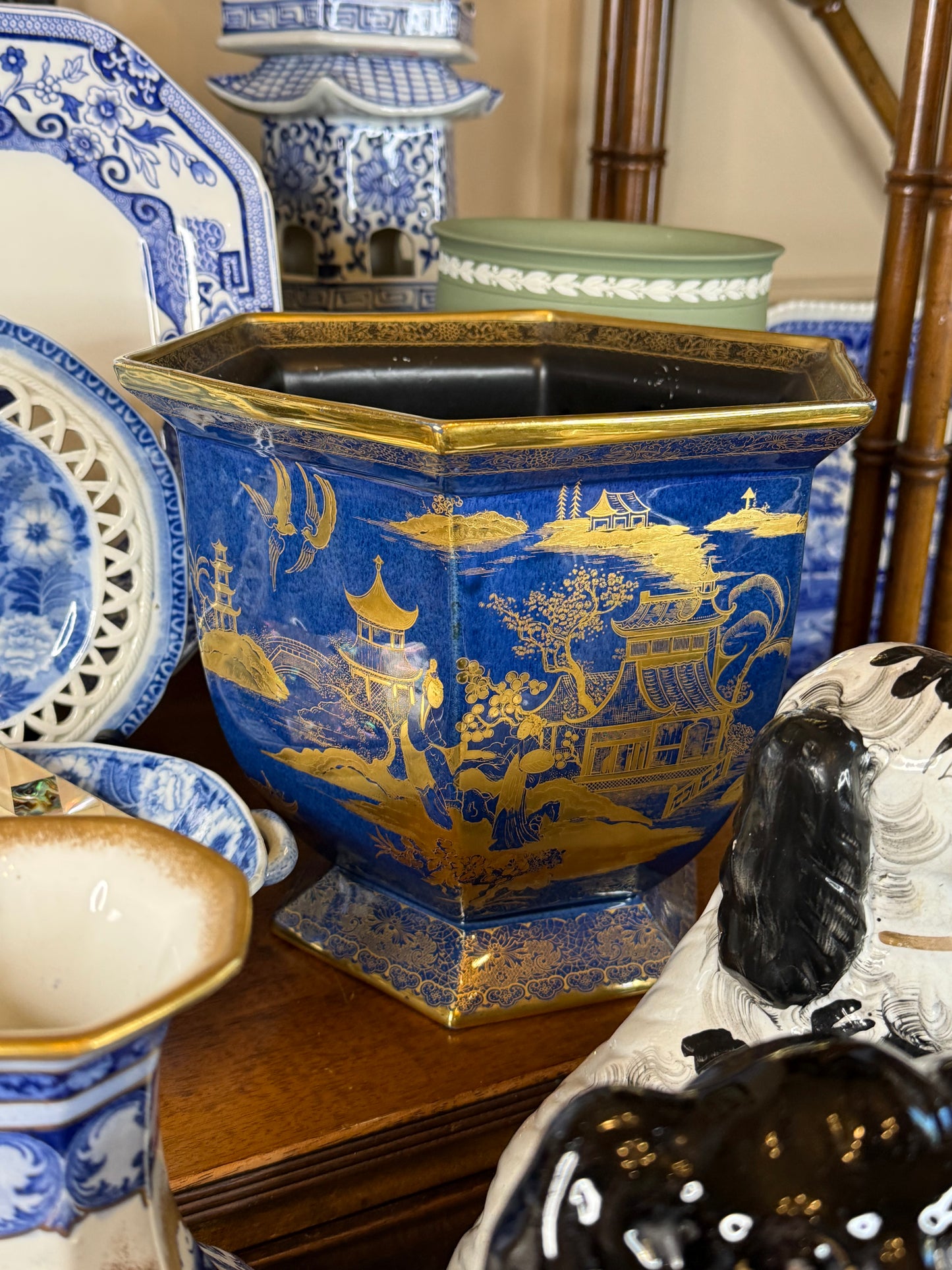 RESERVED - Carlton Ware Blue & Gold Chinoiserie Planter | Circa 1920 | 10.5"W x 9.5"D x 8.5"H | Style DA4416