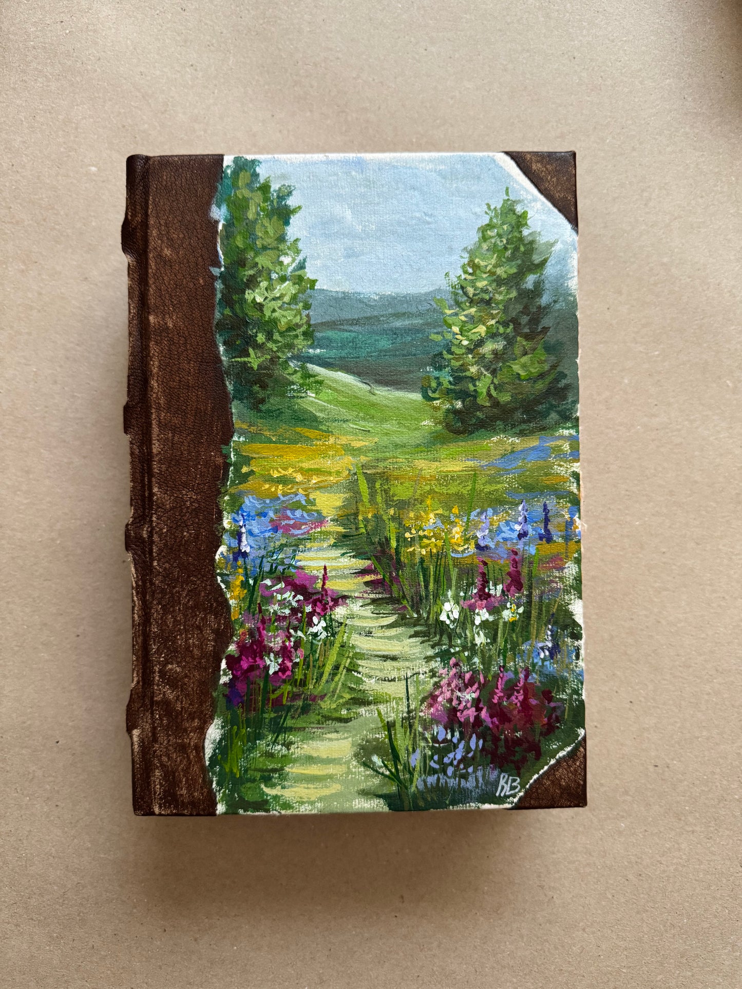 Solo Live 07/23 Hand painted large journal 10x7”