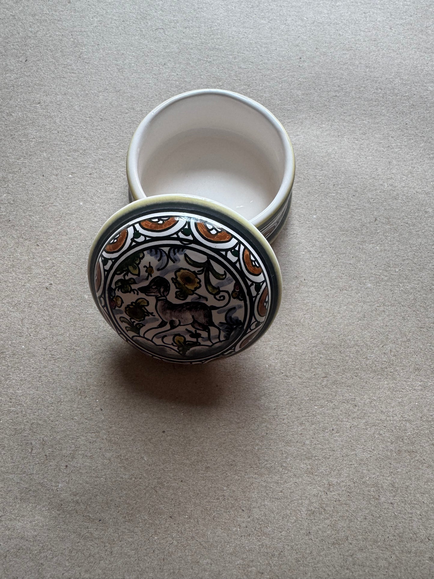 Hand-Painted Portuguese Trinket Box – Estrela Pattern