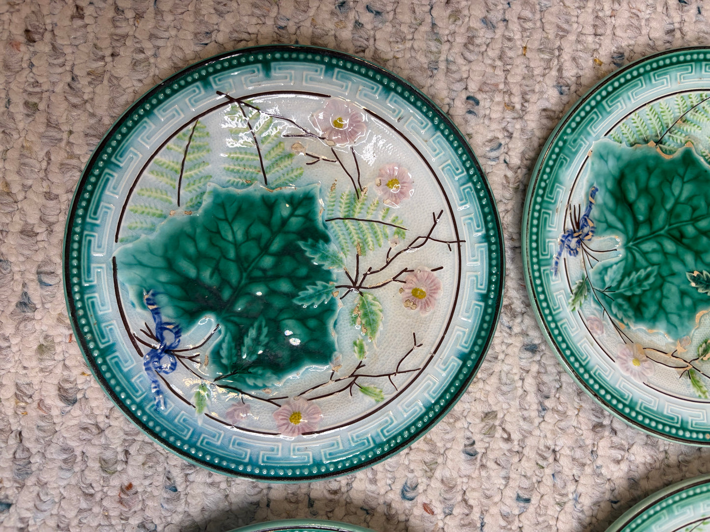 Antique majolica leaf plates with Greek key border- Set of 4! As is!