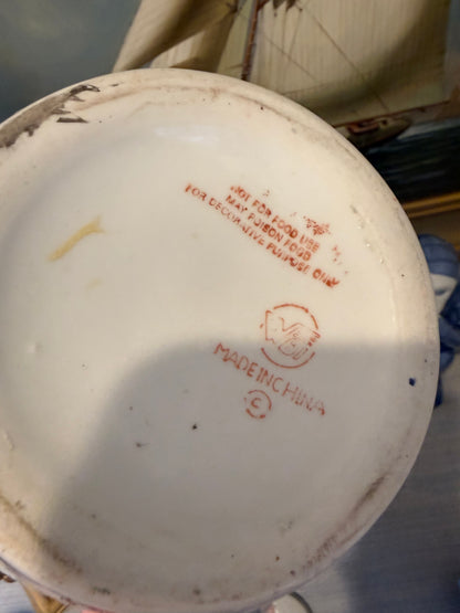 Vintage Chinoiserie Floral Lidded Melon Jar Vase