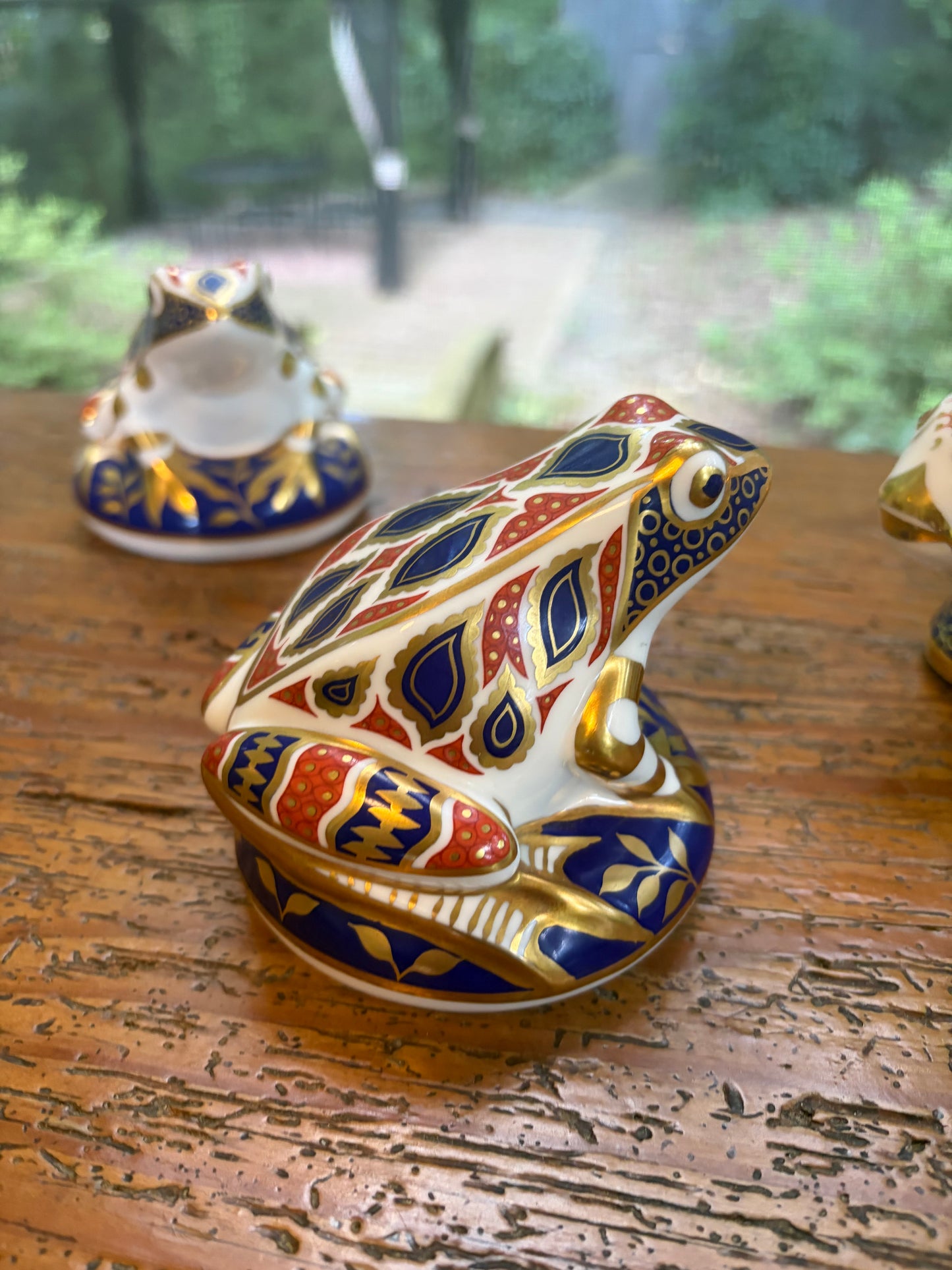 Gorgeous Royal Crown Derby Imari frog!