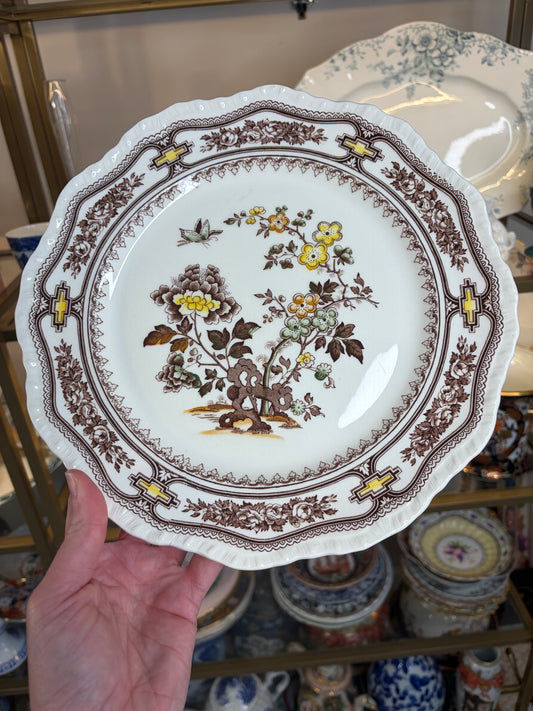 Vintage Mason’s Ironstone Manchu dinner plates pair!