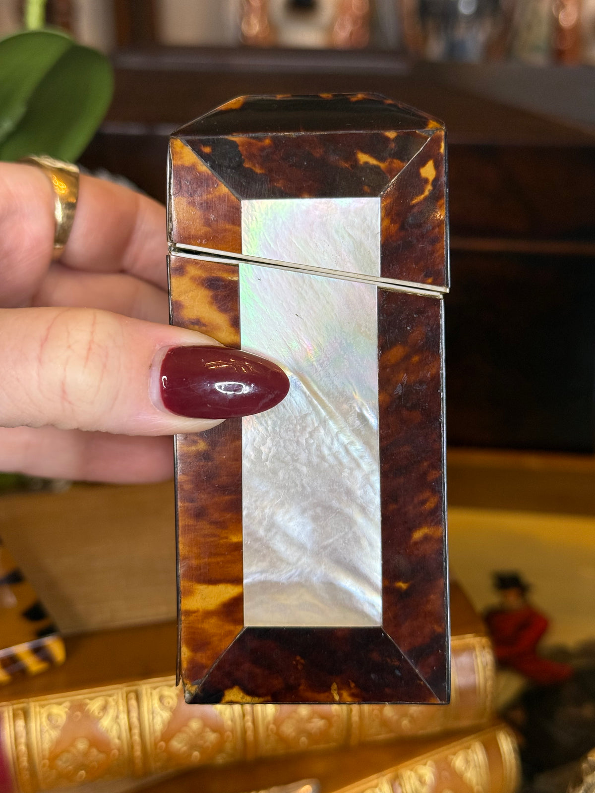 Antique Victorian Tshell & Mother-of-Pearl Sewing Etui | Complete Fitted Sewing Box | Lavender Satin Interior | Jackson-Mitchell Provenance | 4”