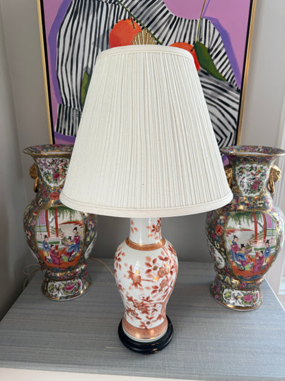 Vintage Porcelain Coral Orange Chinoiserie 28” Lamp w/ Brass Fan Finial