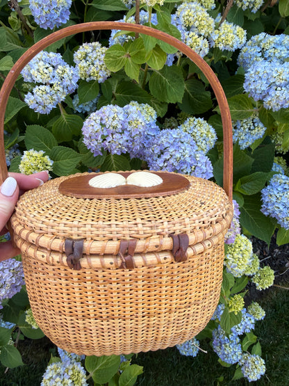 Vintage Double Scallop Shell Woven Nantucket Style Handled Basket