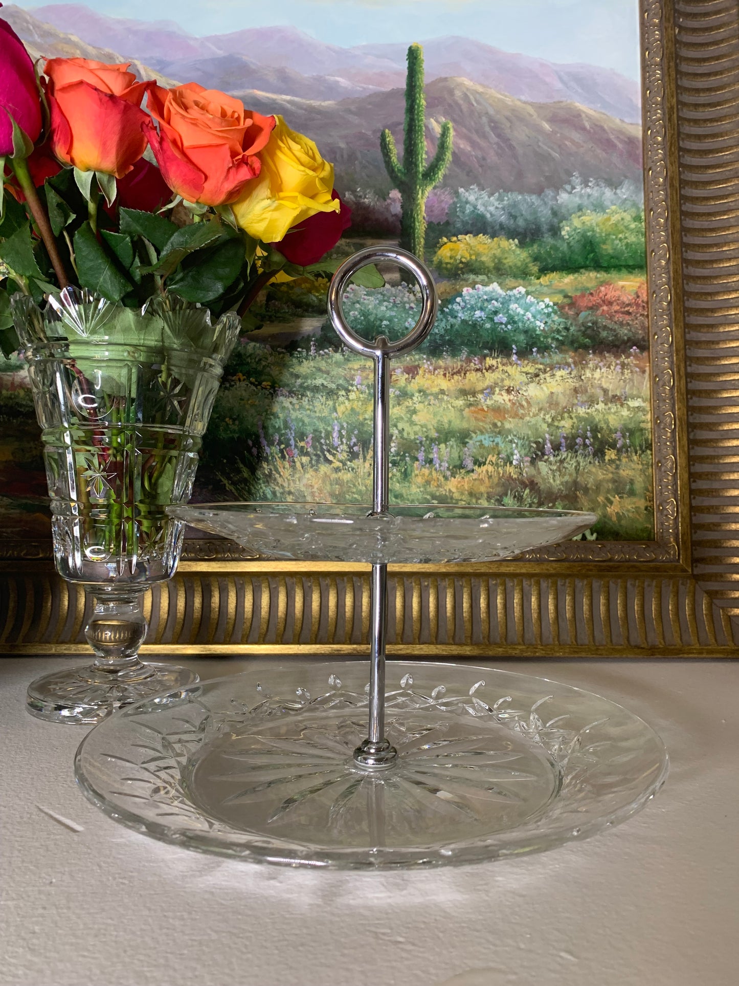 Absolutely stunning and rare discontinued WATERFORD crystal Lismore two tiered serving tray - Excellent condition!