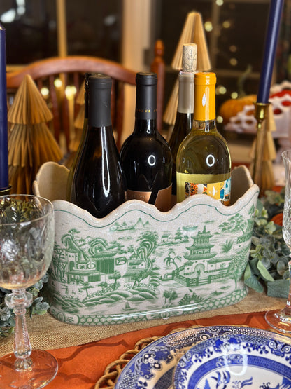 Danny's Fine Porcelain - Green & White Porcelain Pagoda Scalloped Basin, 12x8x7 - Pristine!