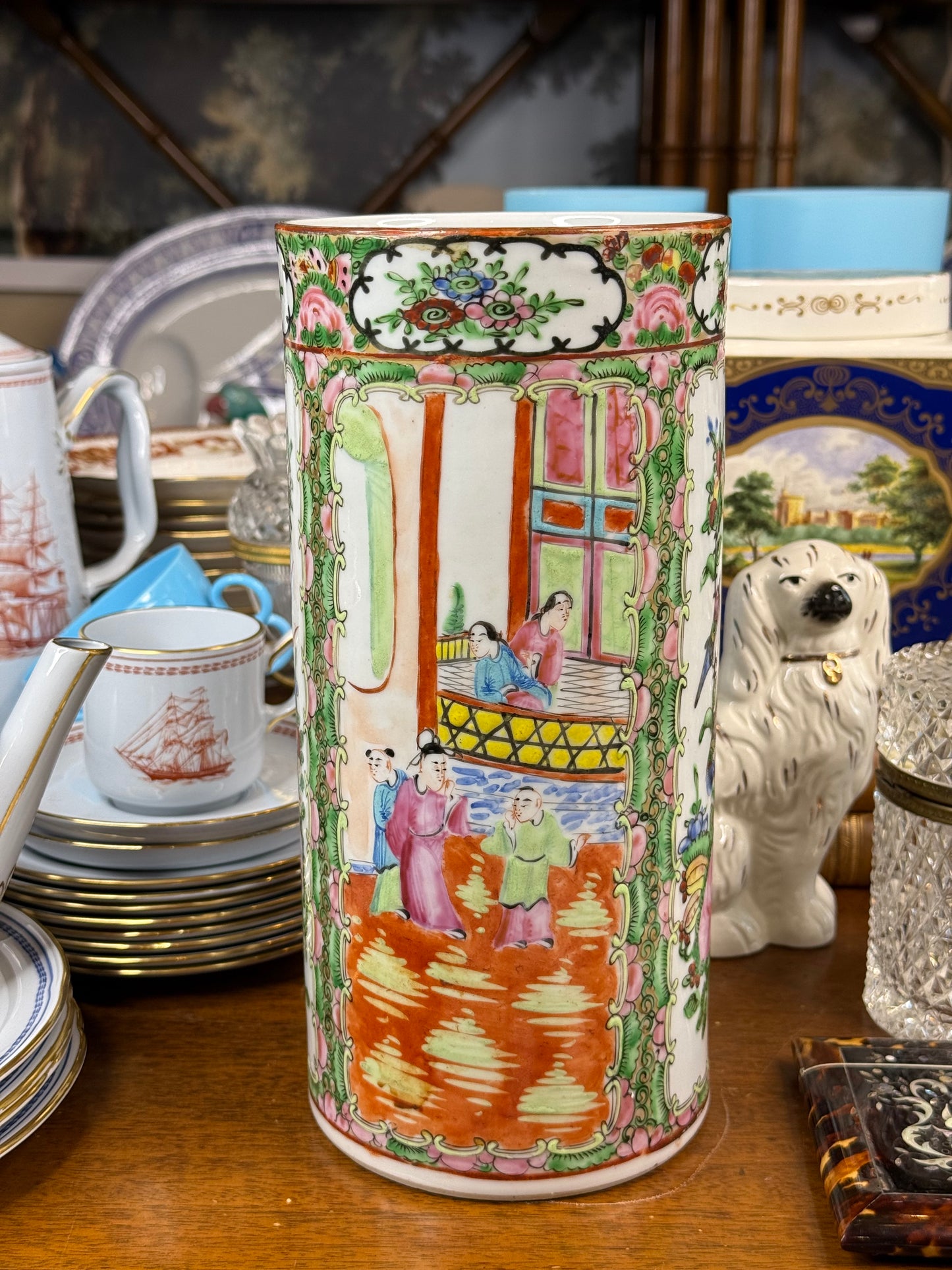 Antique 1920’s Chinese Rose Medallion Famille Rose Cylindrical Vase / Brush Pot | 9.75” Tall