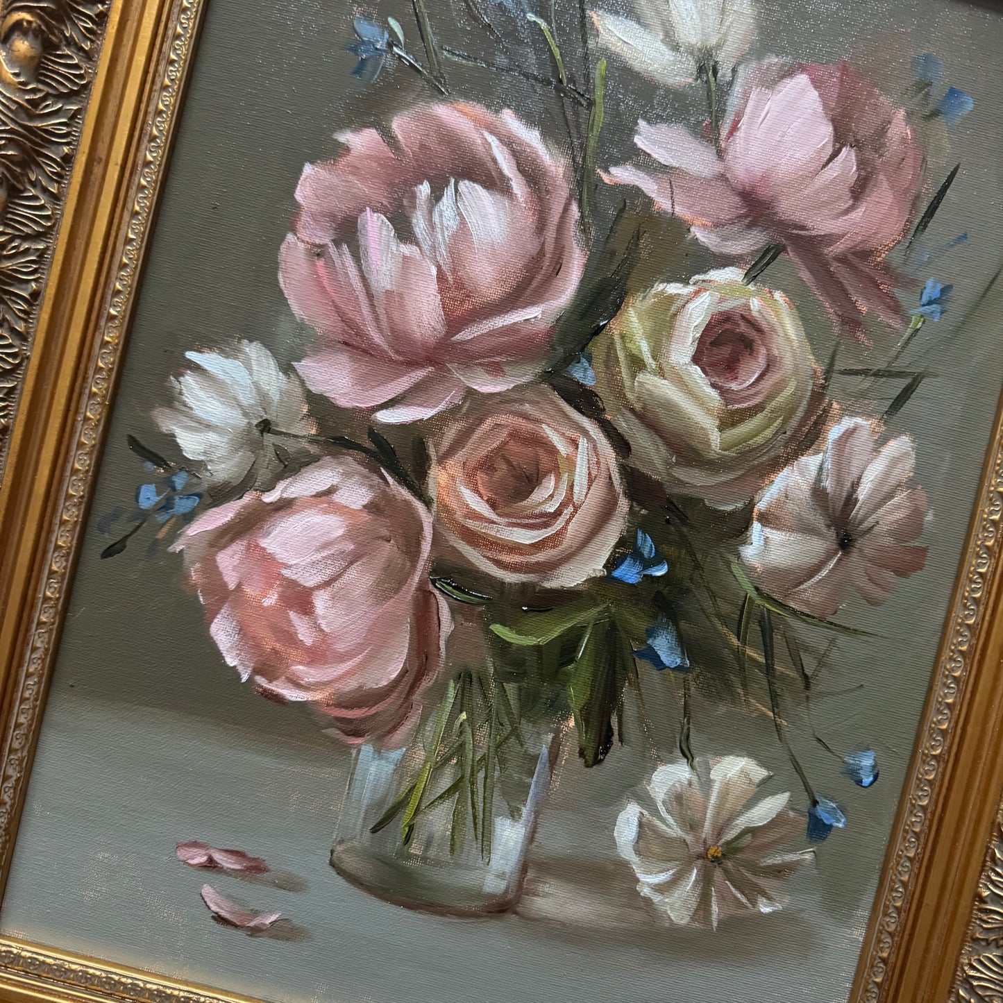 Auction painting floral bouquet