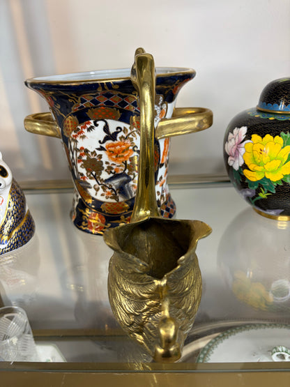 Gorgeous brass swan planter!