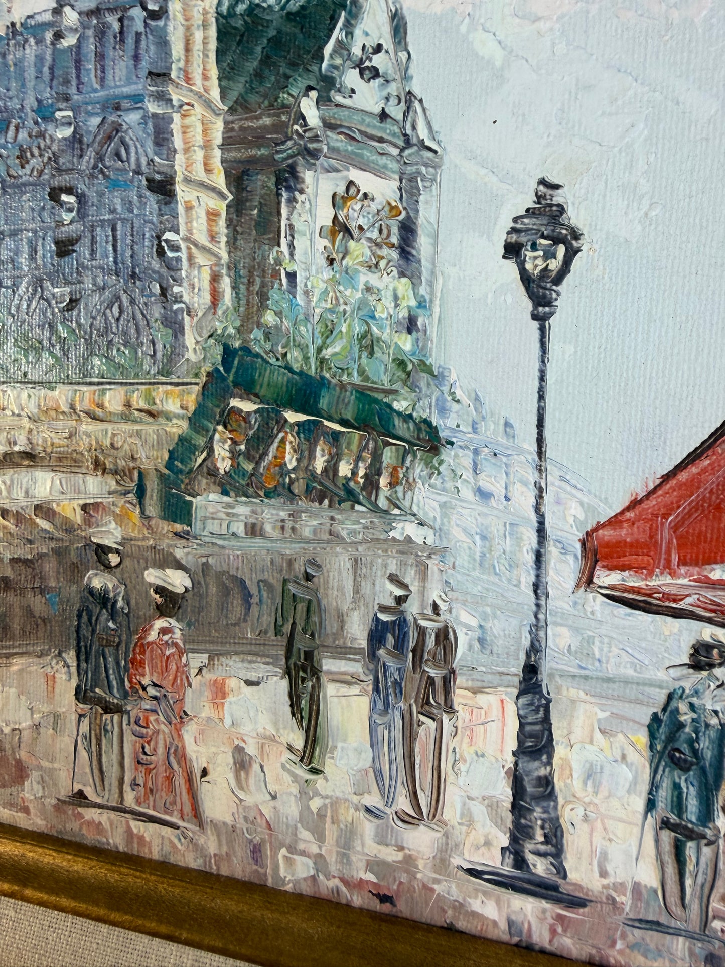 Gorgeous signed and framed Paris artwork featuring Notre Dame!