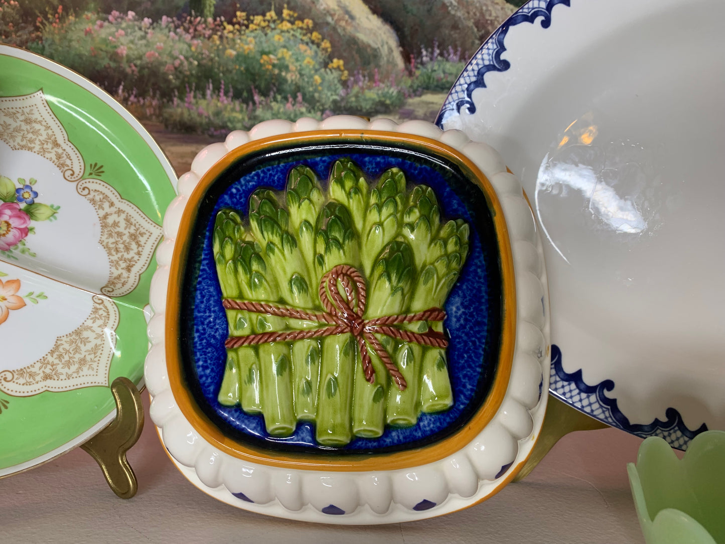 Beautiful Asparagus Ceramic Mold with vivid blues and greens! Excellent condition!