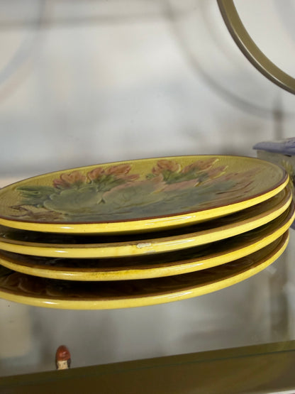 Majolica set of 4 leaf plates!