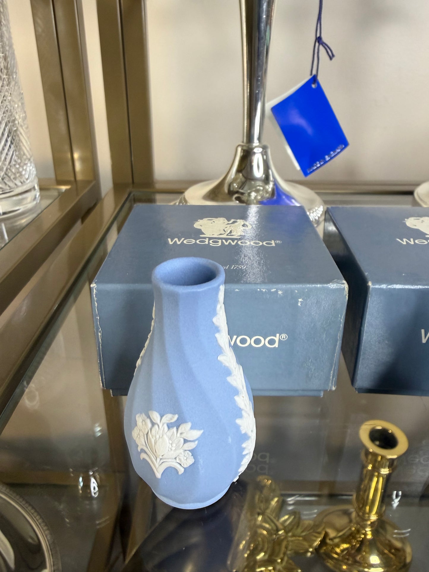 Lovely Wedgwood mini vases/perfume set of 3!