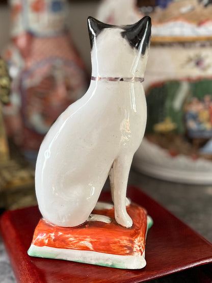 Staffordshire Seated Cat Figure c.1920–1935 | Attributed to William Kent | Early Unmarked Example - Single