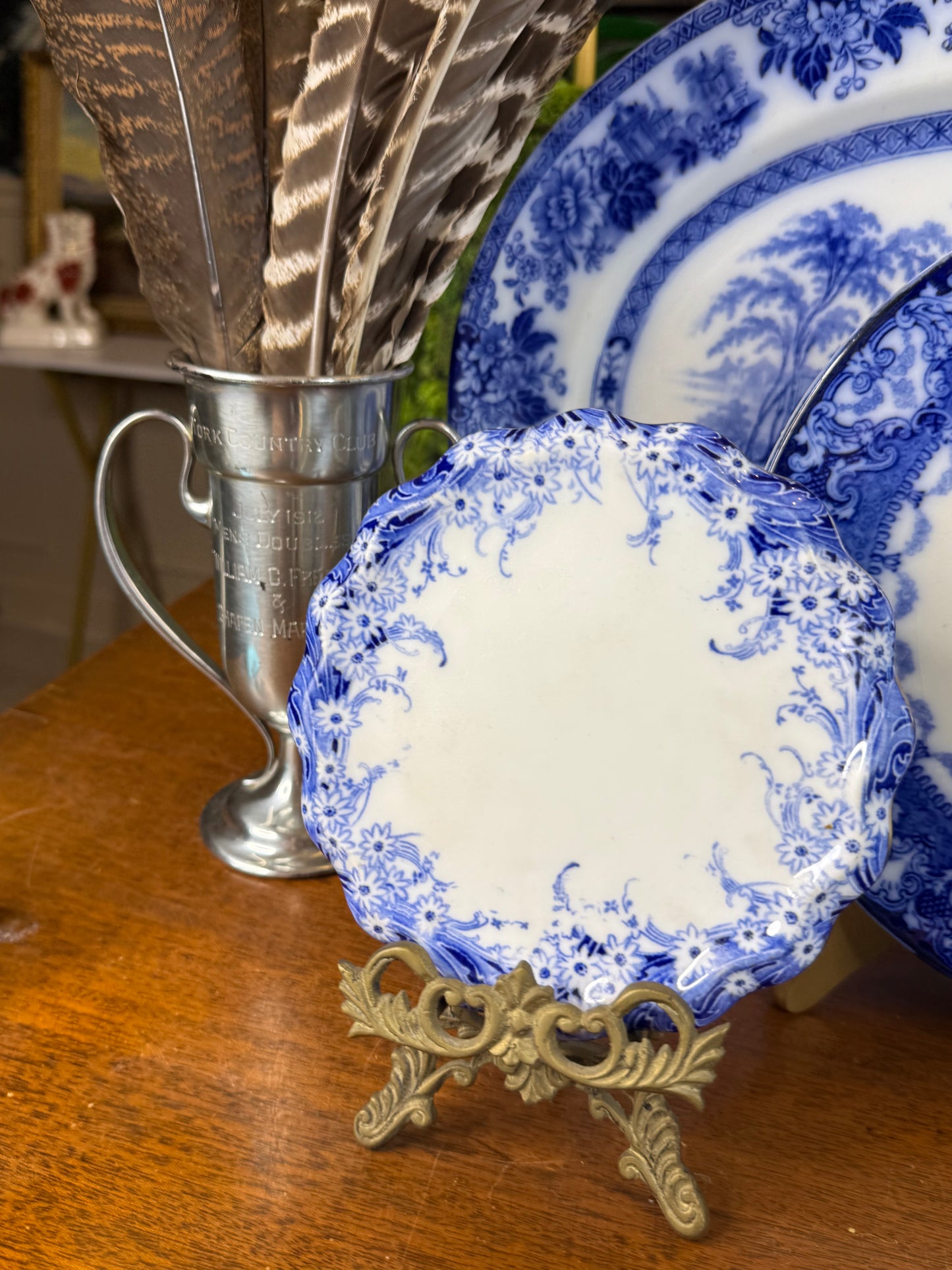 DA4379 - Royal Doulton flue blue pot stand, c.1900
