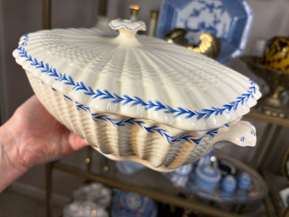 Lovely Copeland Spode lidded tureen! As is!
