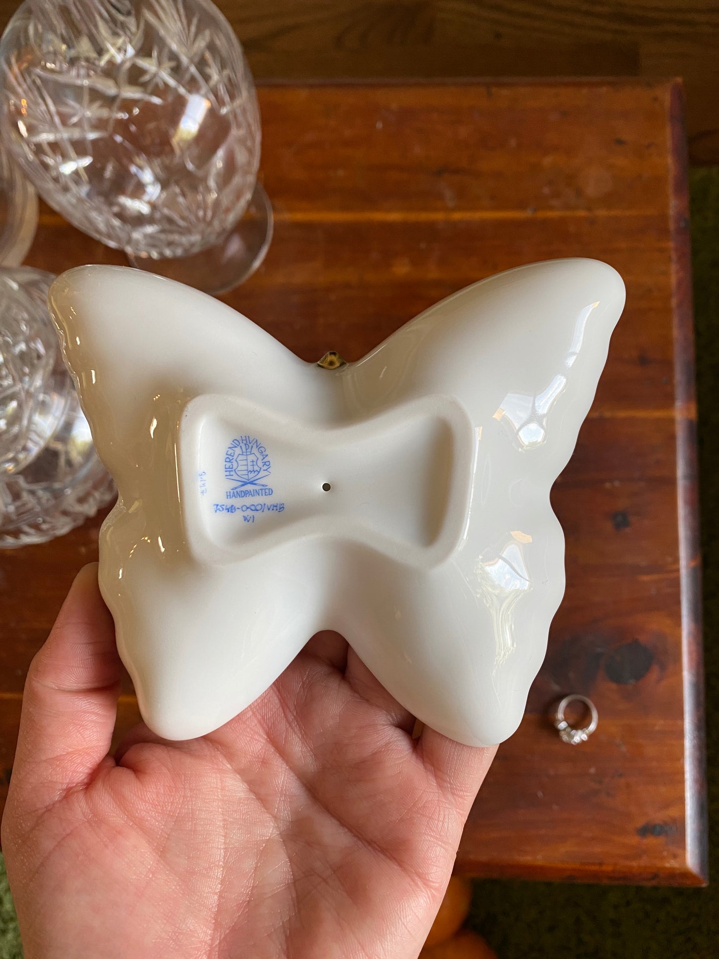 Herend Fishnet hand-painted porcelain with 24K gold: Butterfly Trinket Dish- 4.25″L X 1″