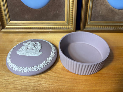 Wedgwood Jasperware Lilac  trinket box!