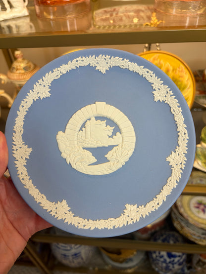 Rare Wedgwood lighthouse plate!