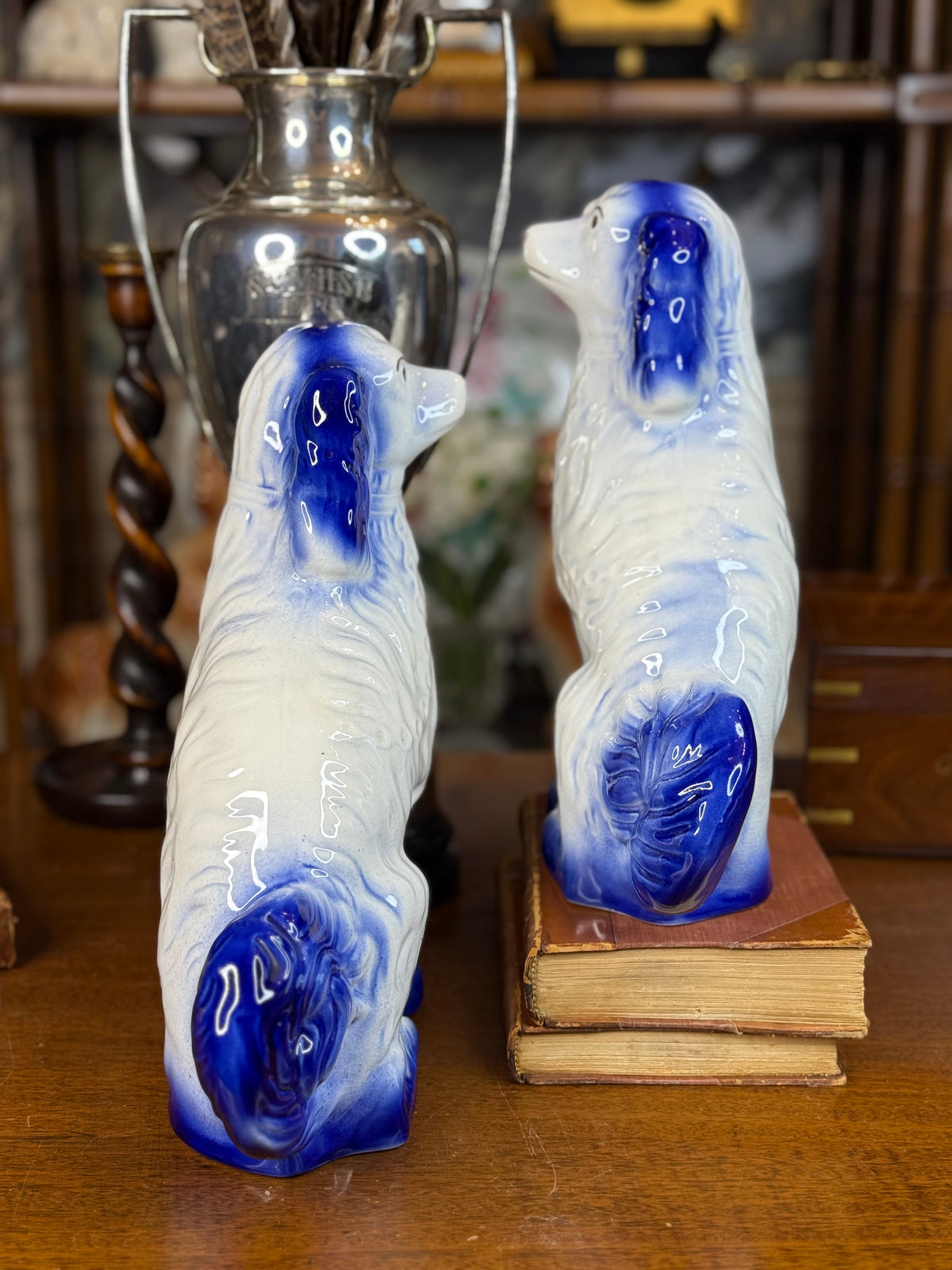 Pair of Vintage English Arthur Wood Staffordshire Spaniel Dogs, Cobalt Blue & White, c. 1930–1950 – 11.5”H