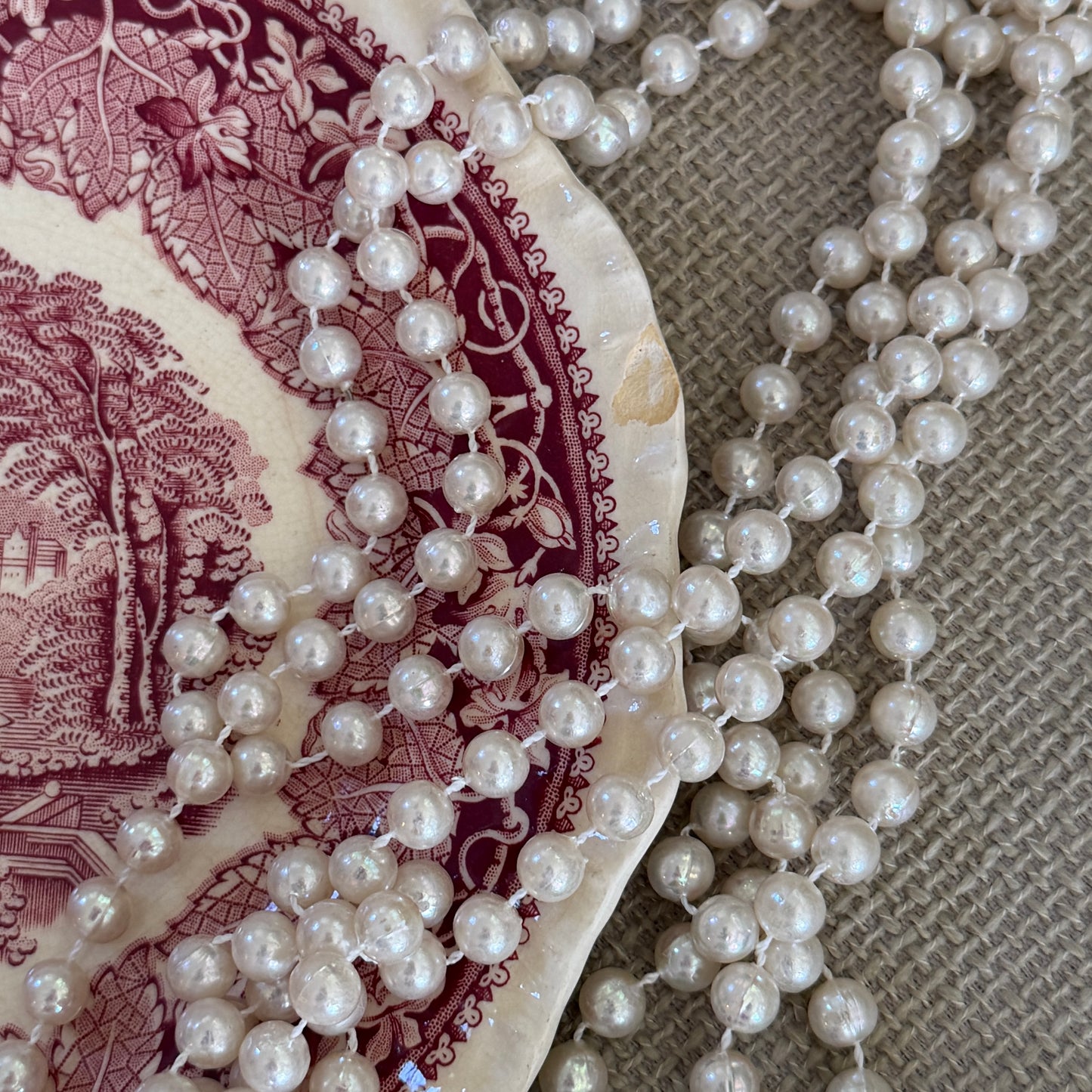 set of 2 vintage Mason’s of England in Vista pink & white plates 8 d