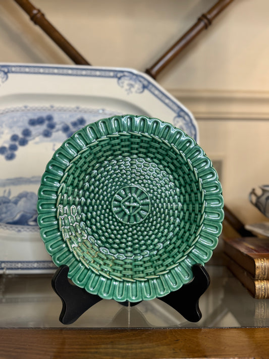 RESERVED - DA4317 - Till basket weave green majolica plate